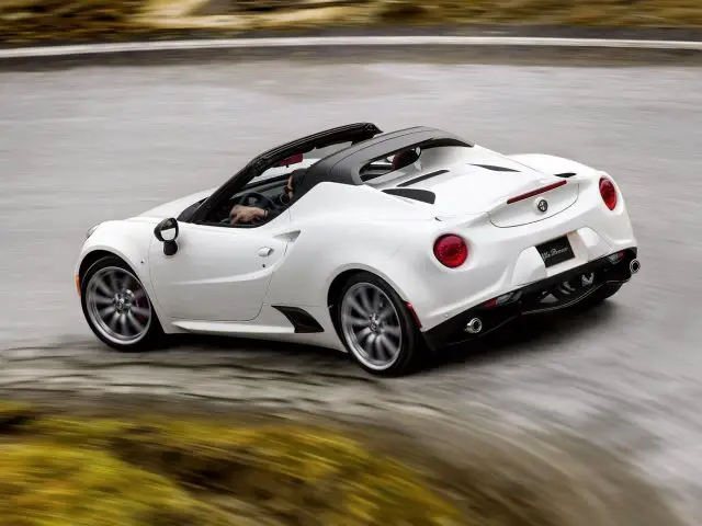 Alfa Romeo 4C Spider