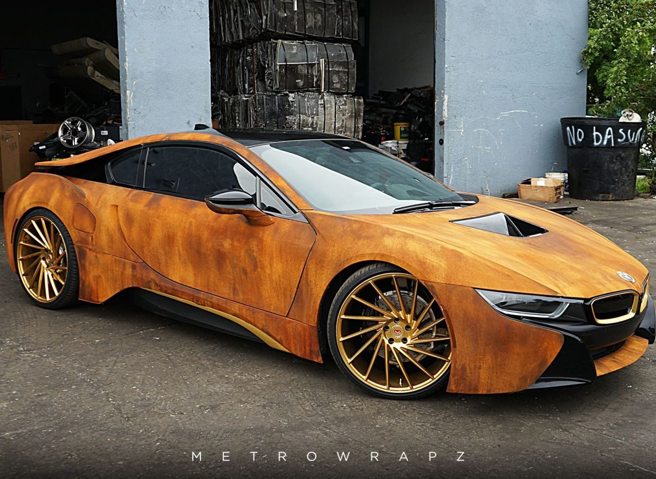 MetroWrapz Rusted BMW i8