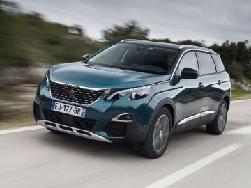 Peugeot 5008 rijtest