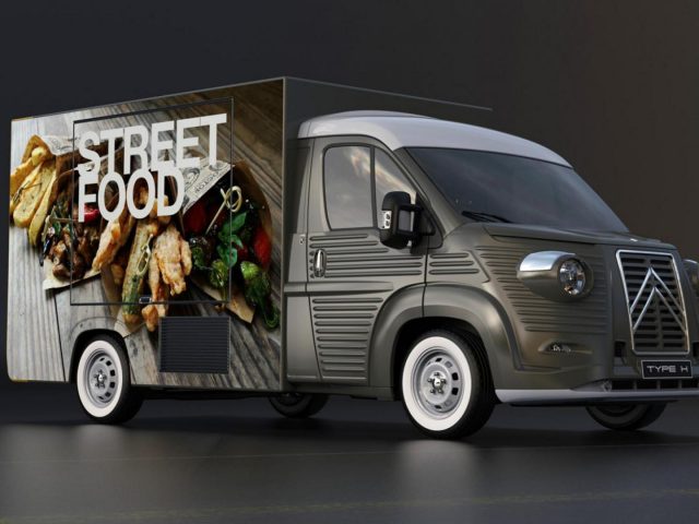 Op een zwarte achtergrond is een Citroën HY streetfoodtruck afgebeeld.