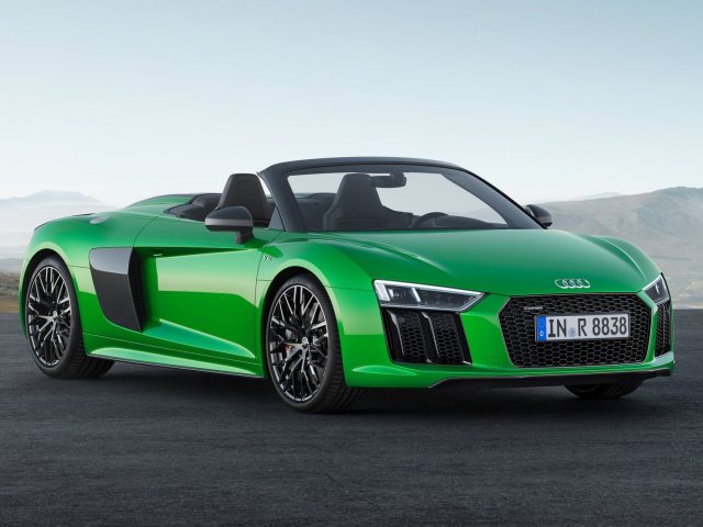 De groene Audi R8 Spyder V10 Plus.