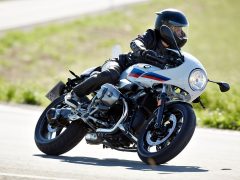 Test - BMW R nine T Racer