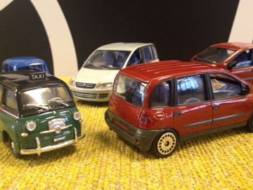 AutoRAI in Miniatuur: Oude en nieuwe Fiat Multipla in ander daglicht