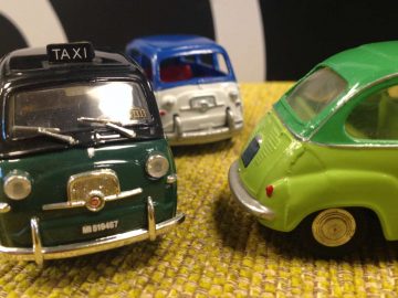 AutoRAI in Miniatuur: Oude en nieuwe Fiat Multipla in ander daglicht