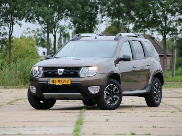 2017 Dacia Duster Blackshadow