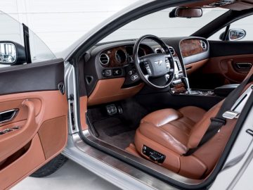 Bentley Continental GT off-road