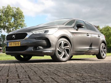 Autotest _ DS 5 THP 165