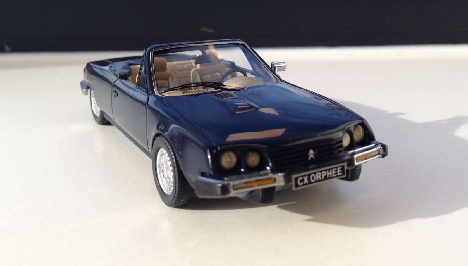 AutoRAI in Miniatuur: Citroën CX Orphée, cabriolet in de geest van de grote Franse carrossiers