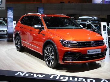 De nieuwe Volkswagen Tiguan is te zien op de Autosalon 2018 in Brussel.