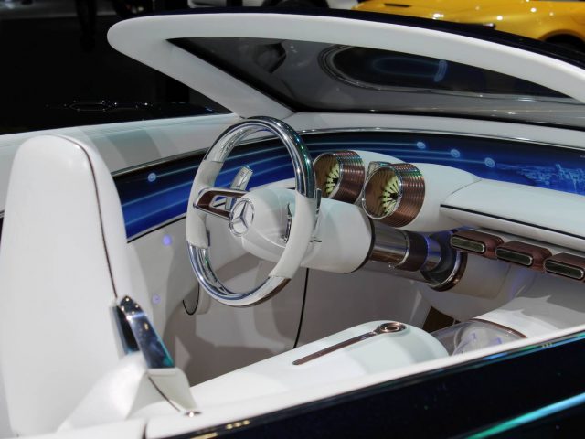 Mercedes-Benz conceptauto-interieur op Autosalon 2018.