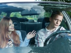 Irritante opmerkingen in de auto