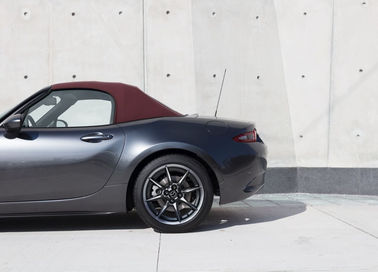 Mazda MX-5 Sakura