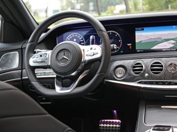 Autotest - Mercedes-Benz S400d (2017)
