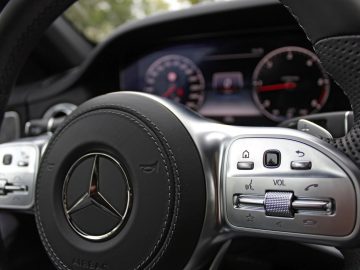 Autotest - Mercedes-Benz S400d (2017)