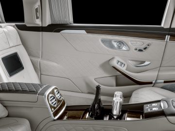De vernieuwde Mercedes-Maybach Pullman: 6,5 meter aan luxe