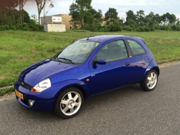 mijn eerste auto Wietse Jager ford sportka