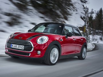 Mini Cooper D - Zeventraps automaat (2017) - AutoRAI.nl - Test - Review - DCT7 Mini