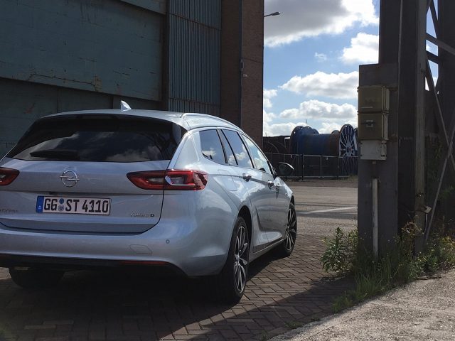 Opel Insignia Sports Tourer (2017) Autotest - Fotografie: Wouter Vastenhout