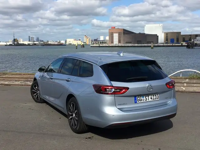 Opel Insignia Sports Tourer (2017) Autotest - Fotografie: Wouter Vastenhout