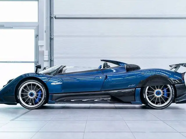 Pagani Zonda HP Barchetta