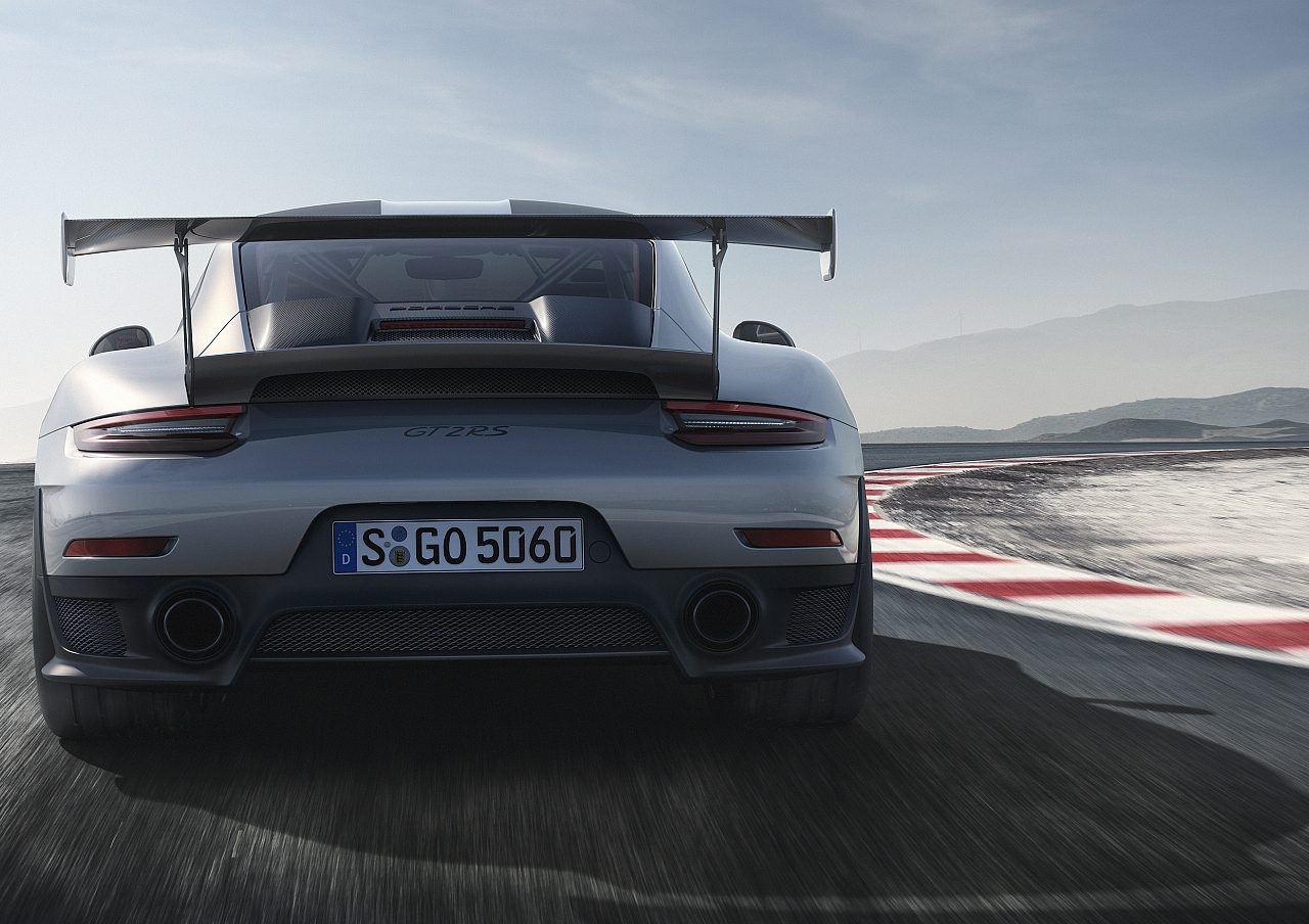 Porsche 911 GT2 RS - Officieel
