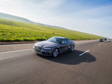 01-Audi_A7_piloted_driving_concept_car