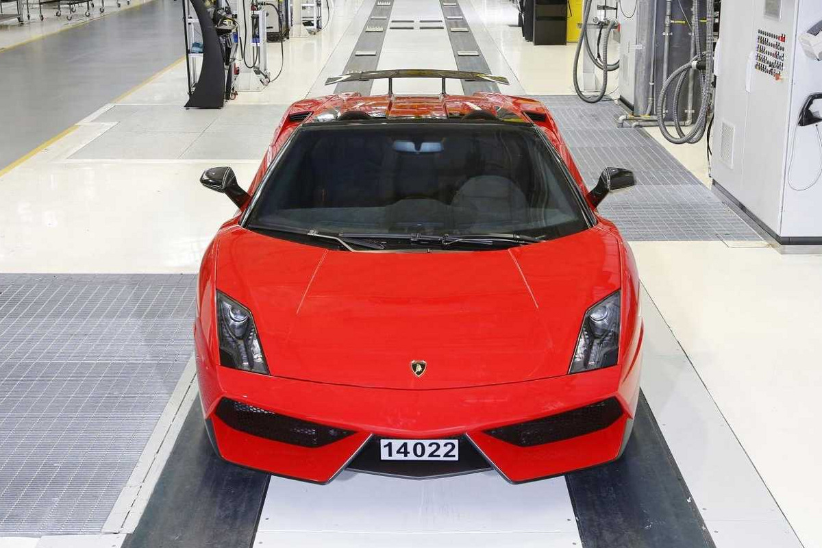 01_Laatste_Lamborghini_Gallardo.jpg