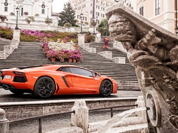 02-Lamborghini-266958.jpg