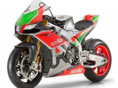 02 RSV4 R-FW 2