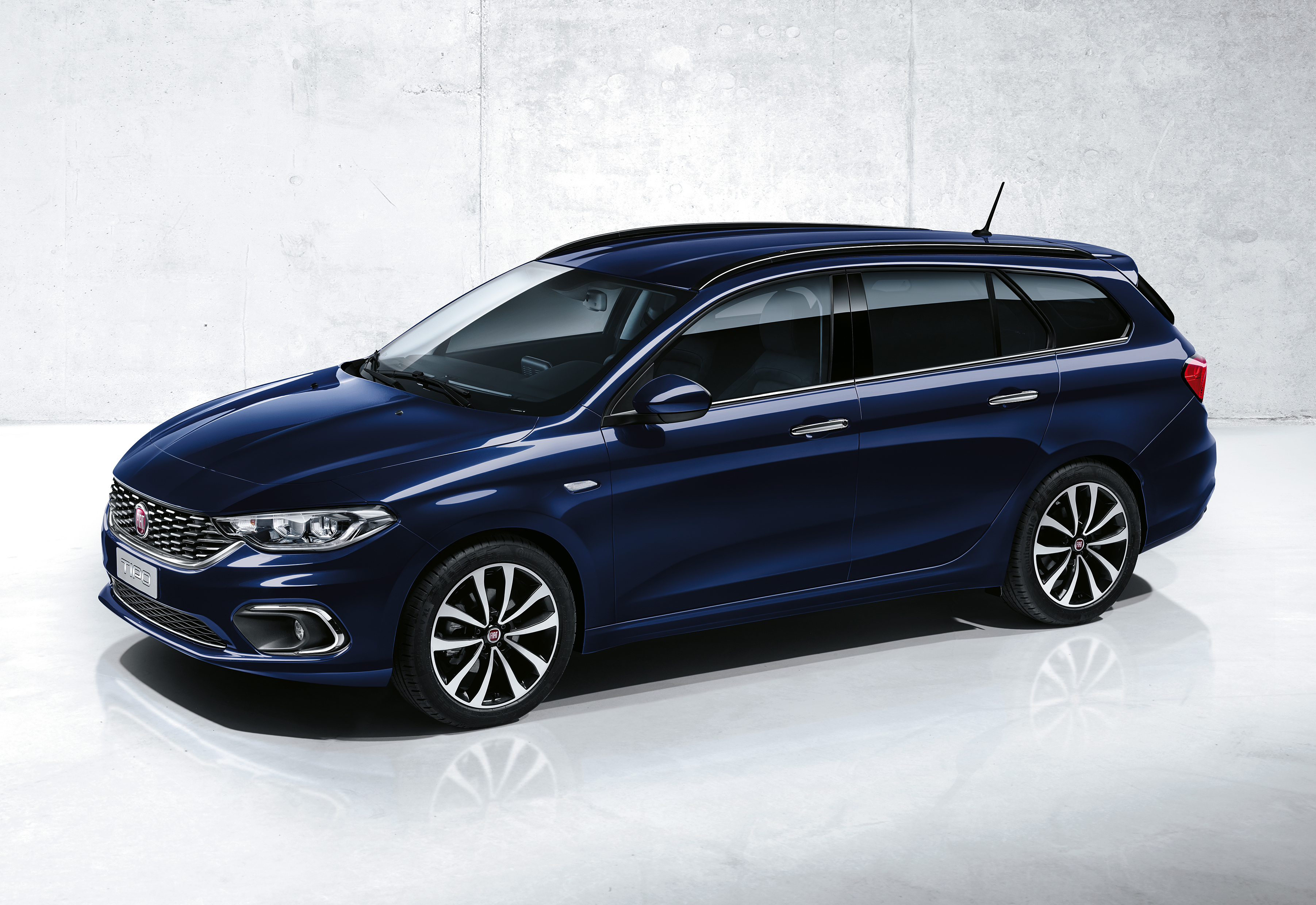 160301_Fiat_Tipo_SW_02