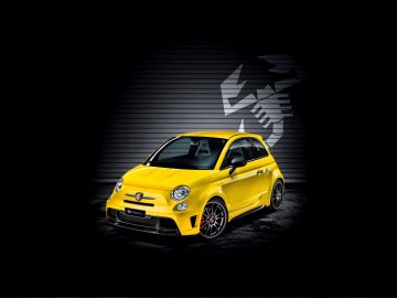 Abarth 695 Biposto Record 1