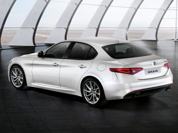 Alfa-Romeo_Giulia