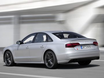 Audi-S8-Plus-1