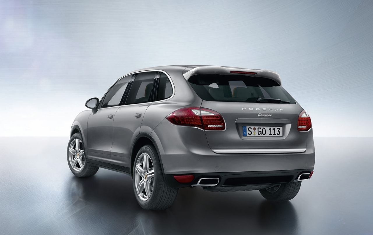 Cayenne-Platinum-2.jpg