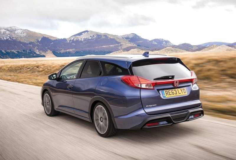 Civic-Tourer-6.jpg
