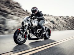 Arch Motorcycle - Method143