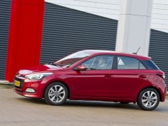 Hyundai i20 T-GDI 4