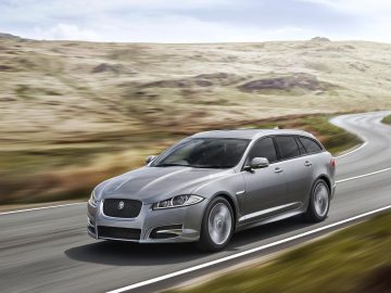 Jaguar-XF-R-Sport.jpg
