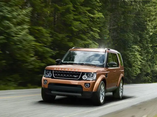 Land-Rover-Discovery-Landmark