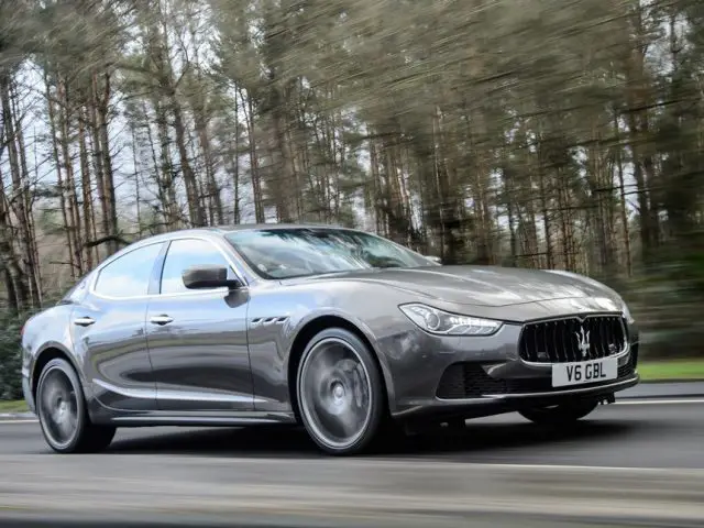 Maserati-Ghibli-1.jpg