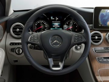 Mercedes-Benz-C-Class_2015_1600x1200_wallpaper_361.jpg