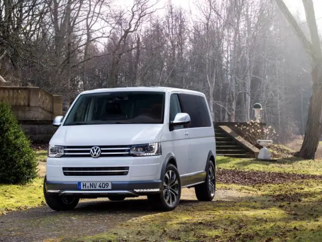 Multivan-Alltrack-1.jpg