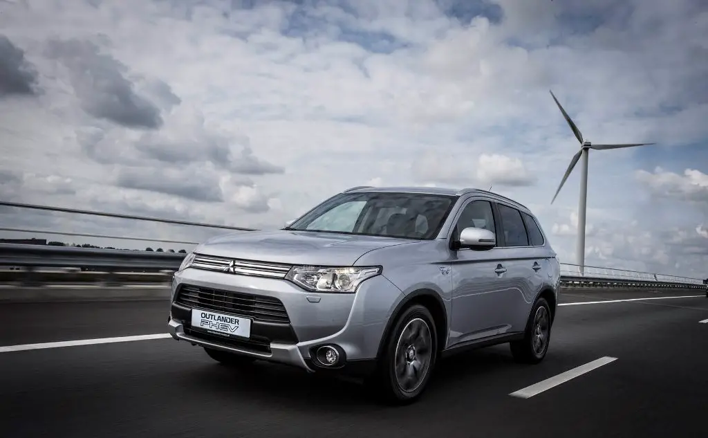 Mitsubishi outlander x