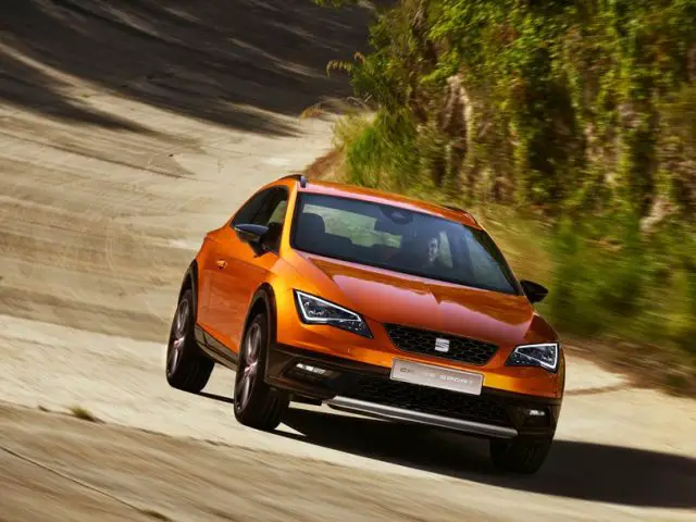 Seat-Leon-Cross-Concept-1