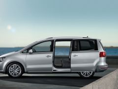 VW Sharan: meer luxe, minder kosten