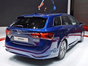 Toyota-Avensis-AutoRAI