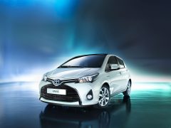 Toyota-Yaris-2014.jpg