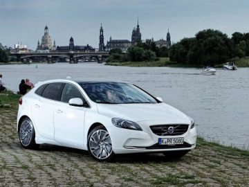 V40-leaseauto-41.jpg