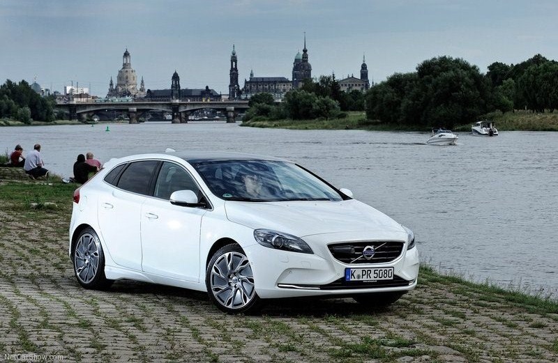 V40-leaseauto-41.jpg
