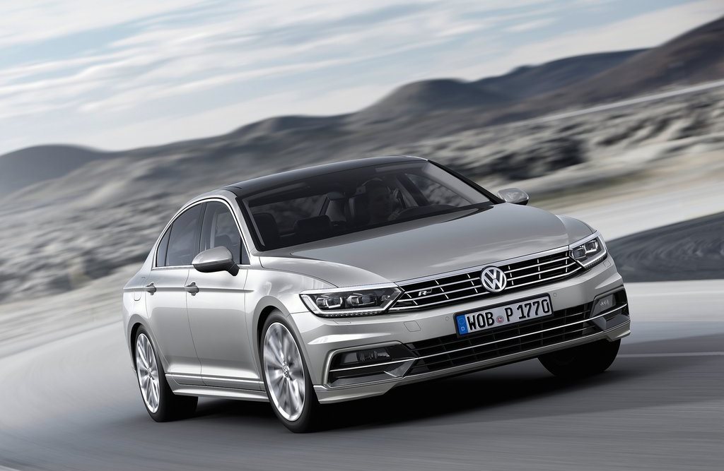 VV-Passat-2015-1